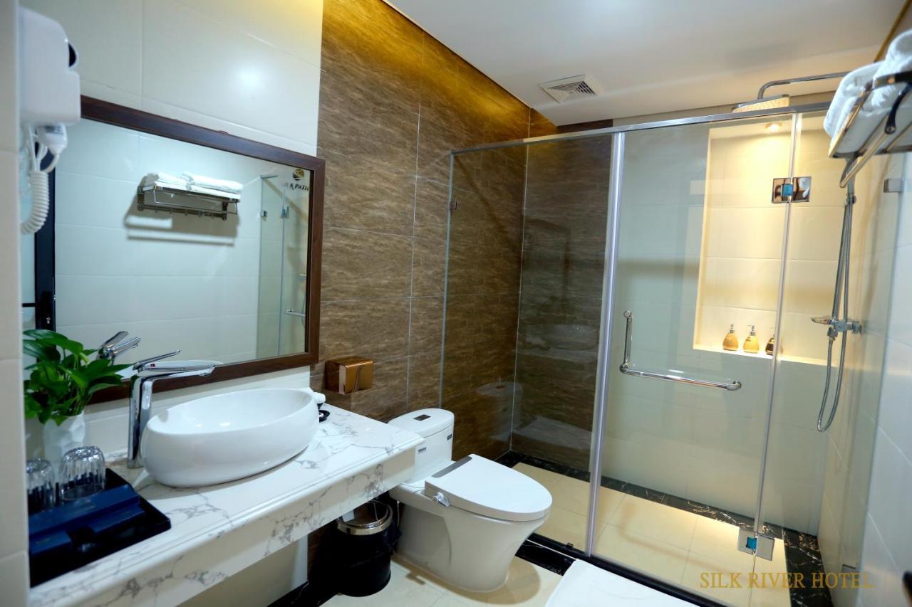 Silk River Hotel 河江 外观 照片
